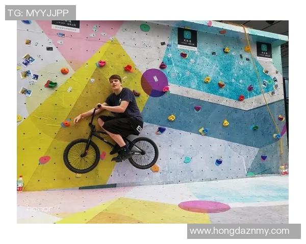 成都极限运动队在世界攀岩锦标赛中以98分领跑积分榜展现强劲实力